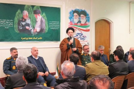 تلاش های فرماندار در جریان اغتشاشات اخیر قابل تقدیر است