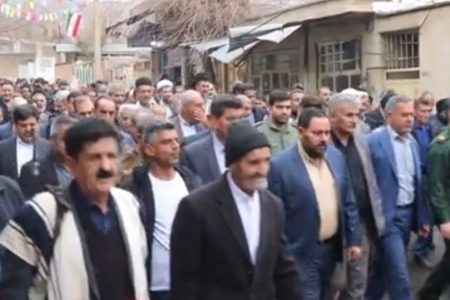 سنگ تمام سپیددشتی‌ها در جشن ملی انقلاب