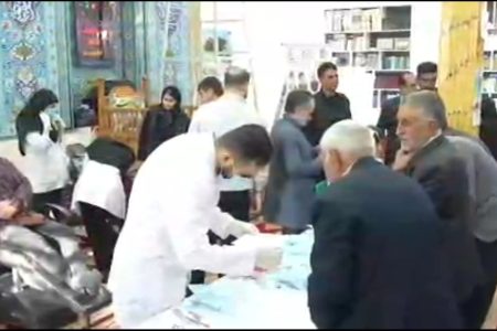ارائه خدمات رایگان درمانی به مردم محله «ماسور» در خرمآباد+فیلم