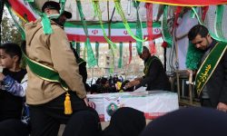 پیکر چهار شهید مدافع وطن در لرستان تشییع شد