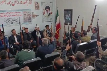 فیلم |عشایر کوهدشت برنو به دست با رهبر امت بیعت کردند