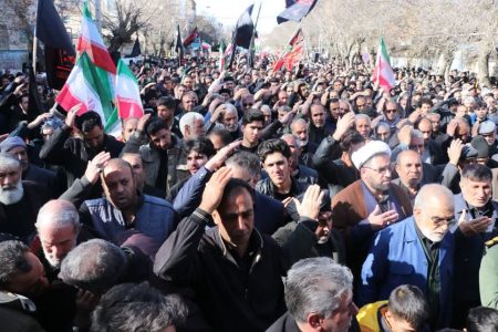 تشییع پیکر شهید «سعید لطیفی» در نورآباد