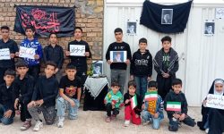 یادبود امام شهید و پیام انزجار به «مسی» توسط کشتی‌گیران لرستانی