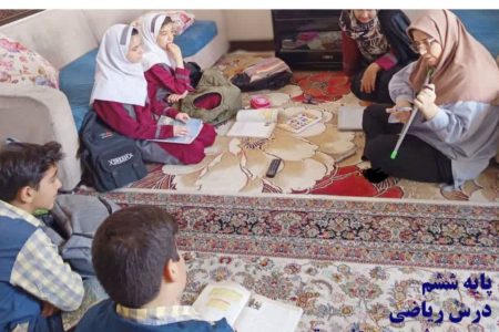 ابتکار معلم جانفشان در شرایط جنگ؛آموزش تعطیل‌ناپذیر است