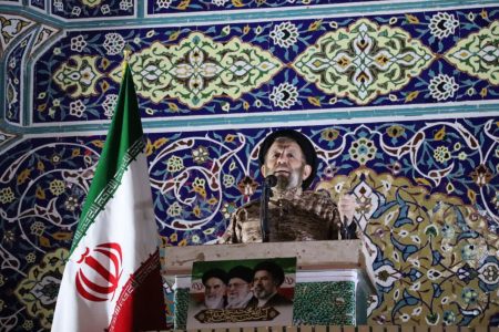 دفاع مقدس تا تنبیه متجاوزان وخروج آنان از منطقه ادامه دارد