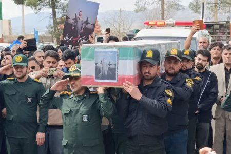 تشییع باشکوه شهید «محمد بیاتی پیردوستی» در کوهدشت+تصاویر
