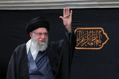 رهبر معظم انقلاب اسلامی به شهادت رسید