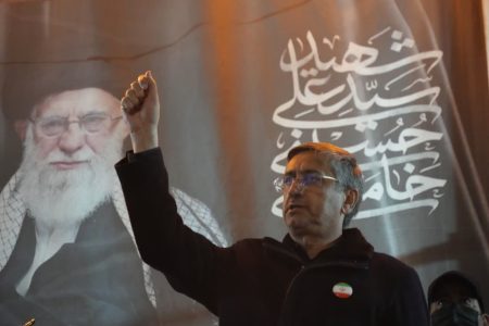خیابان‌ها در اختیار مردم است/ آمادگی کامل برای پشتیبانی جنگ و تأمین کالاهای اساسی