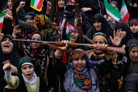 ویدئو کلیپ|حضور شیرزنان لرستانی در گردهمایی «دا»