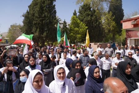کادر درمان لرستان:برای هویت،شرف و دفاع از وطن آمدیم