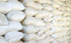 کشف ۴ تن آرد خارج از شبکه توزیع در پلدختر