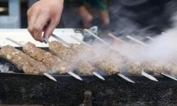 کبابی متخلف در کوهدشت پلمب شد