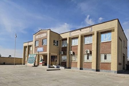 ساخت ۲ مدرسه تخریب‌شده لرستان در جنگ رمضان کلید خورد