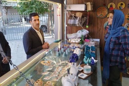 بازگشایی بازارچه صنایع‌دستی آسیب‌دیده از جنگ در لرستان