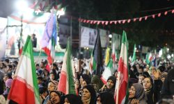 حماسه ۱۰۵ شب ایستادگی لرستانی‌ها پای وطن در سنگر خیابان