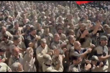 خروش عاشورایی هیئات عزاداری در خیابان انقلاب خرم‌آباد
