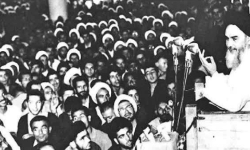 قیام ۱۵ خرداد سرآغاز تحول پیروزی انقلاب بود