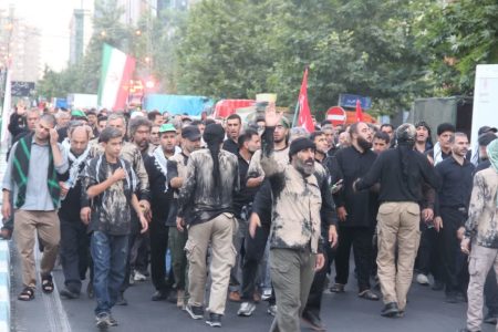 لرستانی ها هم‌قدم با ایران در بدرقه آقای شهید ایران