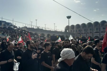 شرکت ۲۸ هزار لرستانی در مراسم وداع با رهبر شهید
