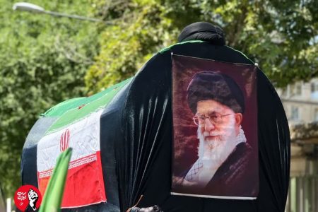 اجتماع بزرگ عاشقان رهبر شهید انقلاب در خرم‌آباد