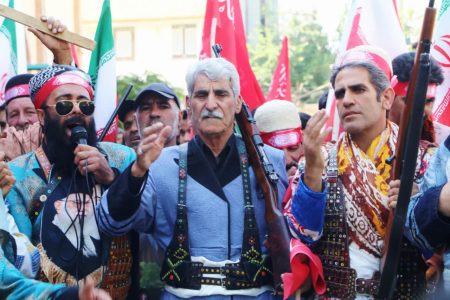 عکس|اجتماع باشکوه ۲ هزار نفری عشایر و روستاییان لرستان در وداع با رهبر شهید