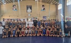تجلیل از از مدال آوران لرستانی در مسابقات کشتی جوانان آسیا
