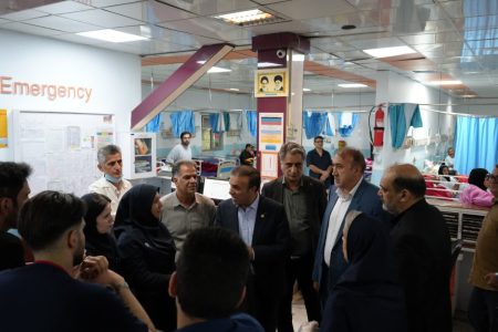 بازدید سرزده بازرس کل قضایی لرستان از بیمارستان شهدای عشایر خرم‌آباد