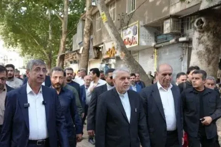 بازدید وزیر میراثفرهنگی از طرحهای در دست اجرای فلکالافلاک