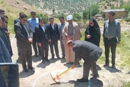 افتتاح طرح آبرسانی و آسفالت روستای «میوله» در سلسله