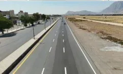 اجرای ۲۰ کیلومتر خط‌کشی در ورودی جنوبی خرم‌آباد