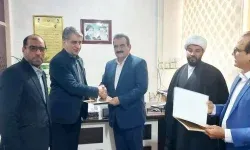 تجلیل بانک ملی لرستان از پزشکان بیمارستان شهدای عشایر