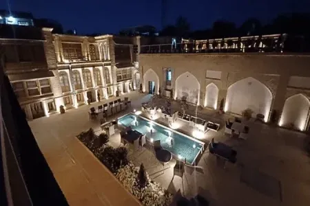 افتتاح هتل بوتیک مغیث‌الاسلام بروجرد با حضور وزیر میراث