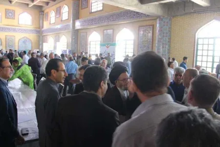 میز خدمت جهاد کشاورزی لرستان؛ارتباط بیواسطه مدیران با مردم در هفته دولت