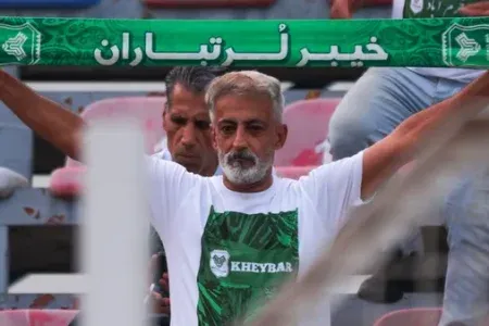فدراسیون فوتبال به قضیه اهانت به تیم خیبر ورود کند