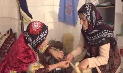 حمایت بنیاد علوی لرستان از آسیب‌دیدگان جنگ با اعطای تسهیلات