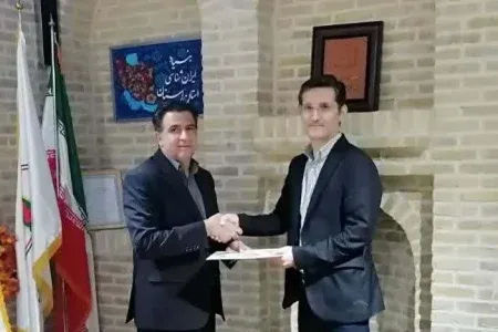 «محمدرضا جایدری» رئیس کارگروه اسناد و عکسهای تاریخی بنیاد ایرانشناسی لرستان شد