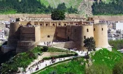 آغاز ساماندهی عرصه «فلک‌الافلاک» برای رفع موانع ثبت جهانی