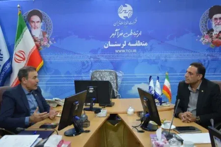 مخابرات و پست لرستان در مسیر توسعه همکاریهای ارتباطی و فروش خدمات نوین