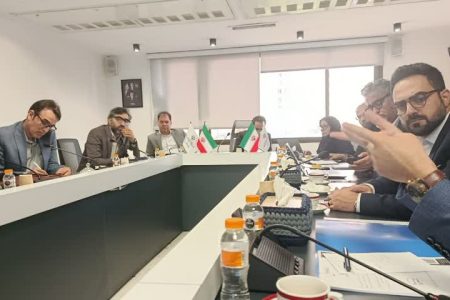 همافزایی دانشگاه لرستان و وزارت علوم برای توسعه زیستبوم فناوری استان