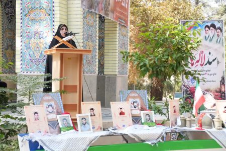رونمایی از طرح تدوین سند لاله‌ها در لرستان