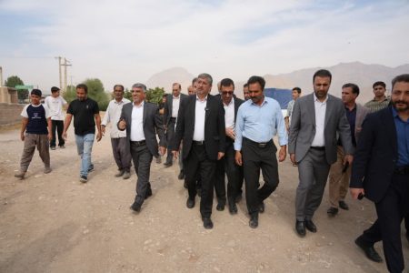 حضور میدانی استاندار لرستان در میانگلال؛قول پیگیری مطالبات مردم